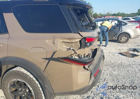 2023 Nissan Pathfinder Rock Creek 4Wd z USA, uszkodzony, nr VIN 5N1DR3BD2PC214470